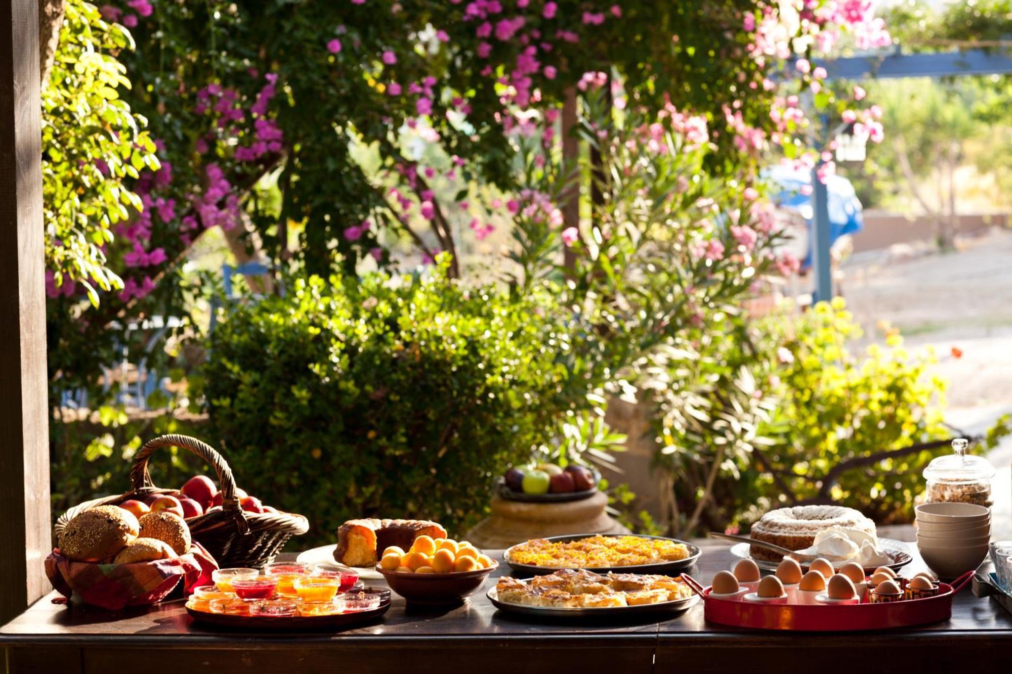 Vagia Traditional, Aegina Island ภายนอก รูปภาพ