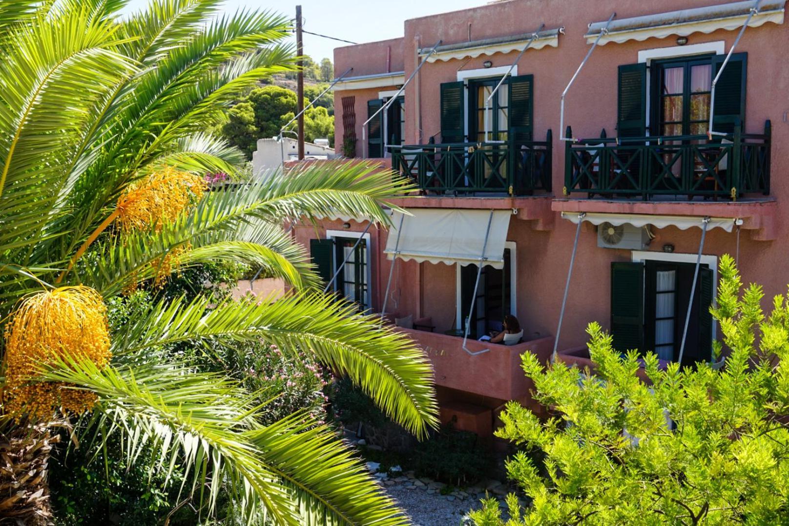 Vagia Traditional, Aegina Island ภายนอก รูปภาพ